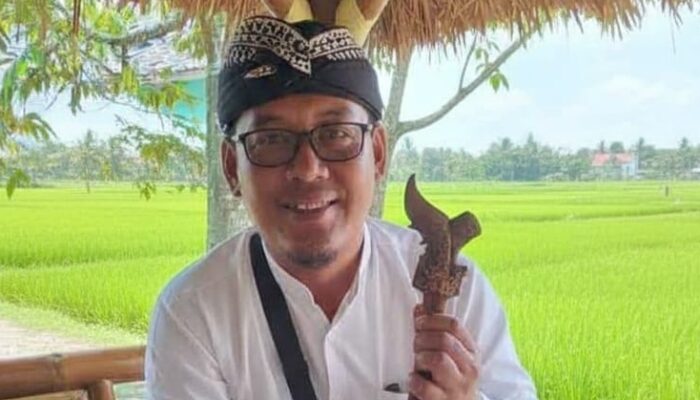 HALTE NTB: Ketika Palu Hakim Nyaris Kalah oleh Pengeras Suara