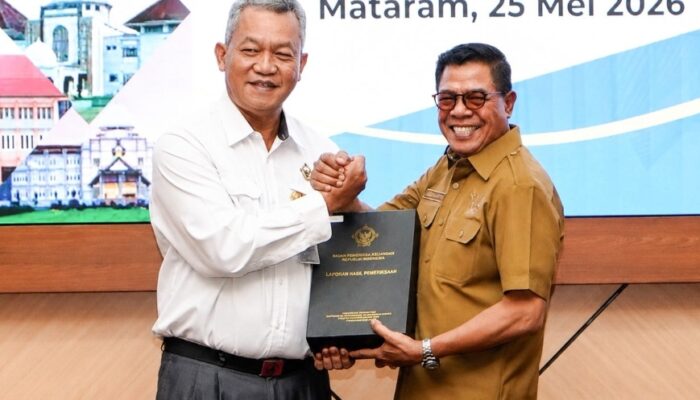 Lotim Kembali Raih WTP, Bupati Terima LHP BPK NTB