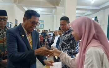 Bupati Apresiasi BAZNAS Lotim Salurkan Bantuan ke 1.000 Penerima