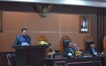 DPRD Setujui Raperda Pertanggungjawaban APBD 2025, Realisasi Pendapatan Lotim Capai 101 Persen