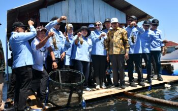 Bupati Lotim Minta Komisi IV DPR RI Bantu Selesaikan Masalah Nelayan Lobster di Selatan