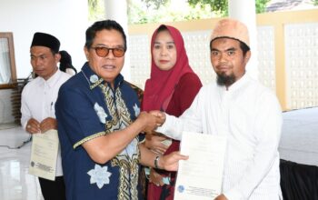 Penantian 16 Tahun Berakhir, 109 Transmigran UPT Jeringo Suela Terima SHM