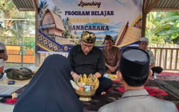 Guru Lauq dan Repoq Literasi Luncurkan Program Belajar Aksara Sasak
